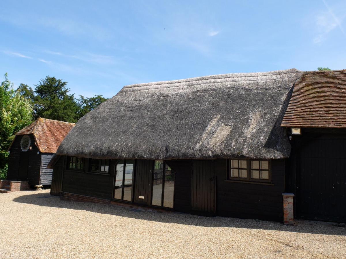The Thatched Barn Тейм Экстерьер фото